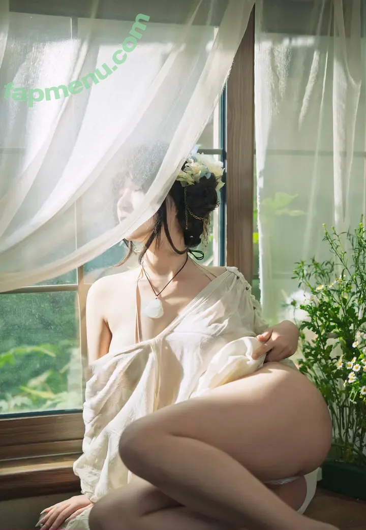 Yuuhuia nude photo #1207 (aisakanyoko_)