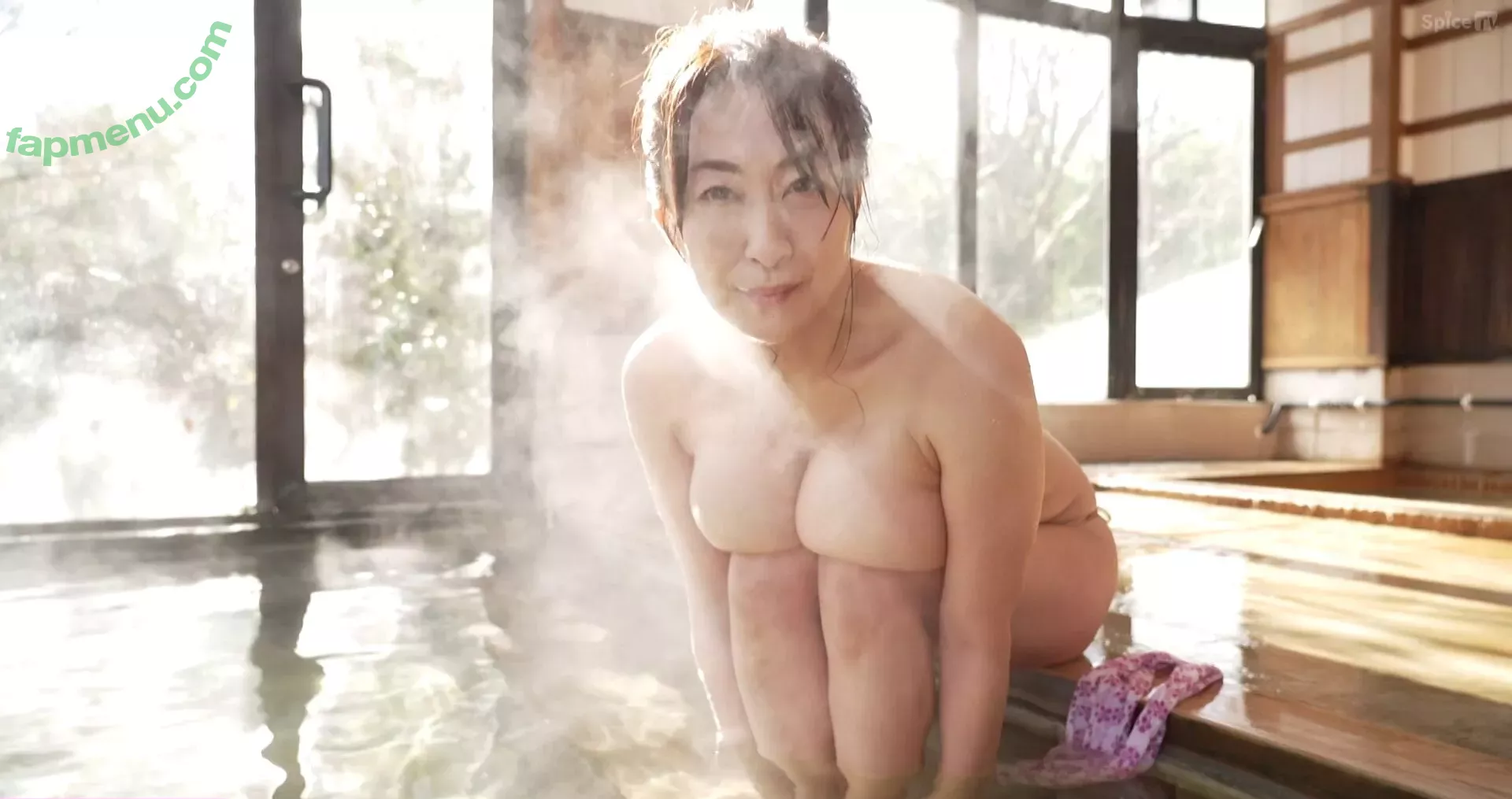 Yuuka Sawachi nude photo #4219 (yuukasawachi / 沢地優佳)