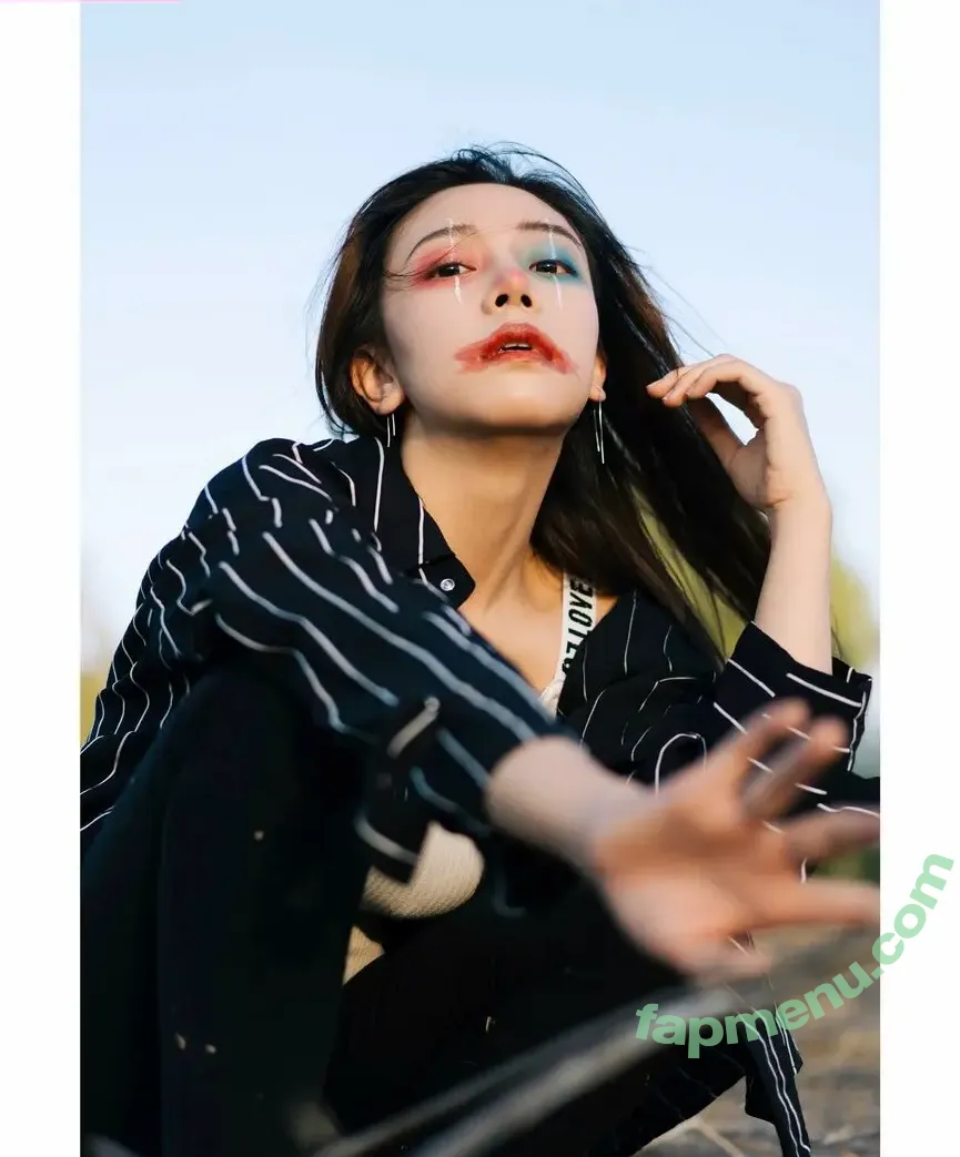 Yuyubaby nude photo #0031 (weijoannana / yueyue244 / yuyumom24 / 奶绿姐姐)