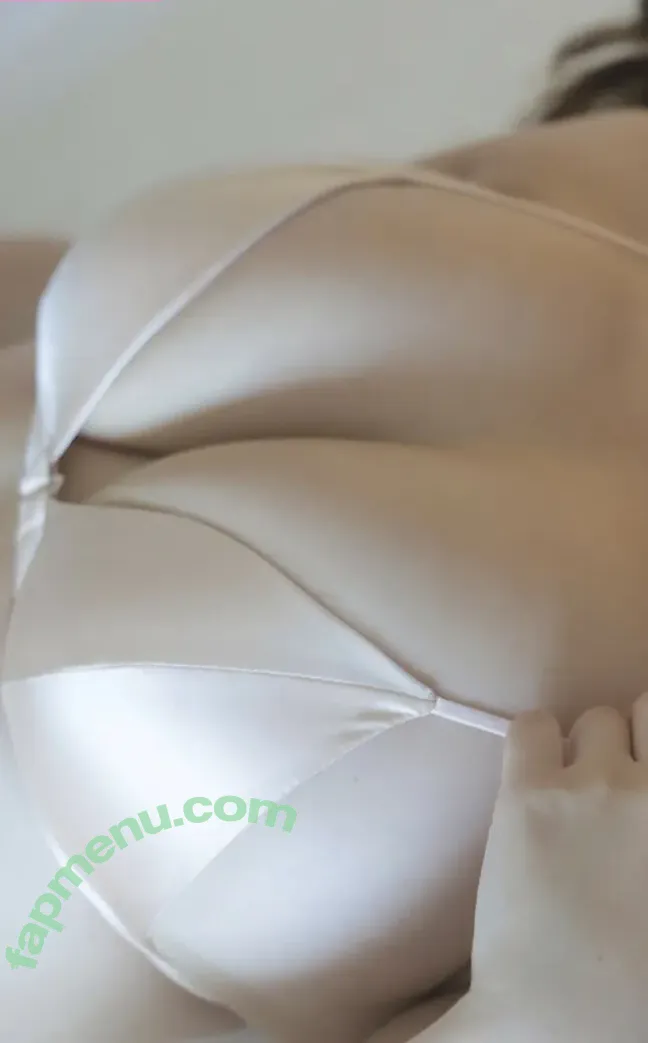 Yuzuha Hongo nude photo #0205 (Yuzuha Hongo (本郷柚巴) / h.yuzuha_0112 / 本郷柚巴)