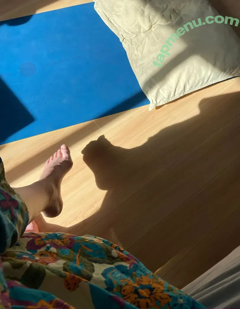 yvibelly nude photo #0059 (ivysbelly)