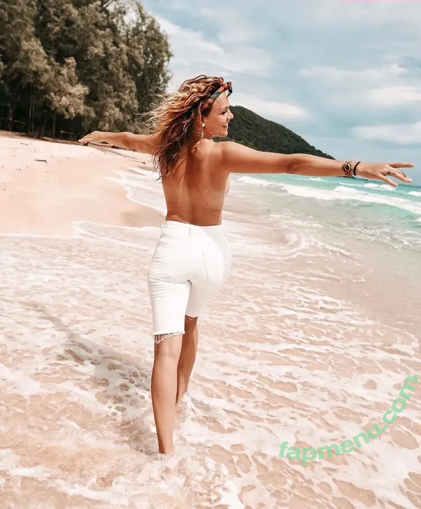 Yvonne Pferrer nude photo #0069 (yvonnepferrer)