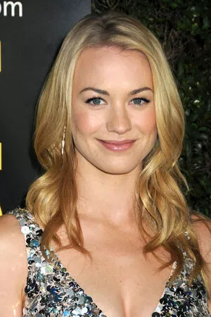 Yvonne Strahovski / y_strahovski / yvonnestrahovski nude photo #0048