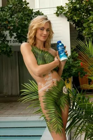 Yvonne Strahovski / y_strahovski / yvonnestrahovski nude photo #0109