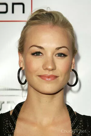 Yvonne Strahovski / y_strahovski / yvonnestrahovski nude photo #0153