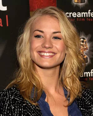 Yvonne Strahovski / y_strahovski / yvonnestrahovski nude photo #0183