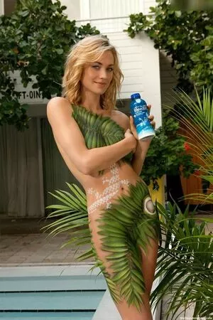 Yvonne Strahovski / y_strahovski / yvonnestrahovski nude photo #0391