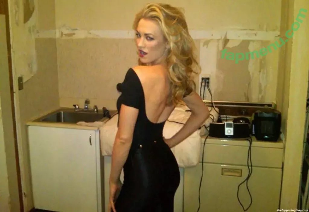 Yvonne Strahovski nude photo #0005 (y_strahovski / yvonnestrahovski)