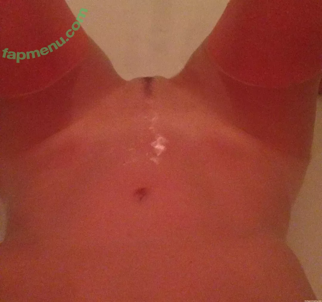 Yvonne Strahovski nude photo #0034 (y_strahovski / yvonnestrahovski)