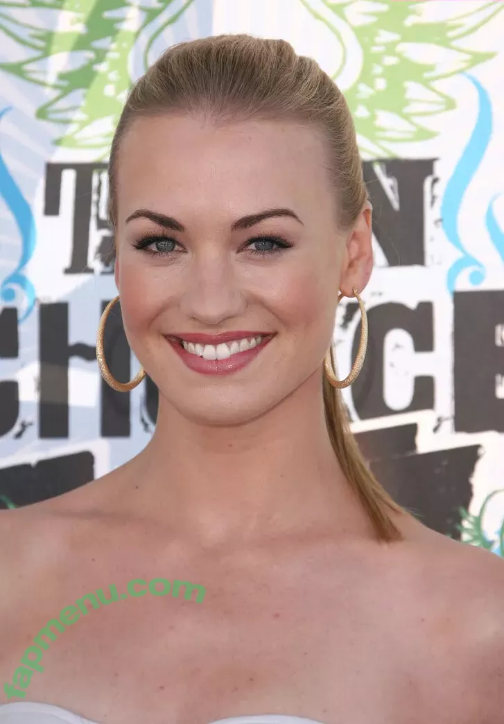 Yvonne Strahovski nude photo #0057 (y_strahovski / yvonnestrahovski)