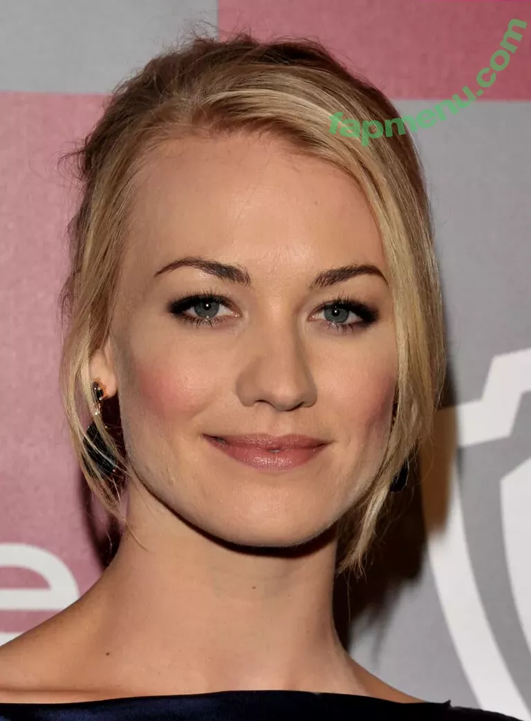 Yvonne Strahovski nude photo #0069 (y_strahovski / yvonnestrahovski)