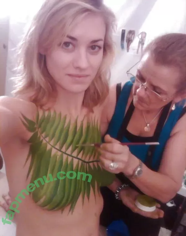 Yvonne Strahovski nude photo #0094 (y_strahovski / yvonnestrahovski)