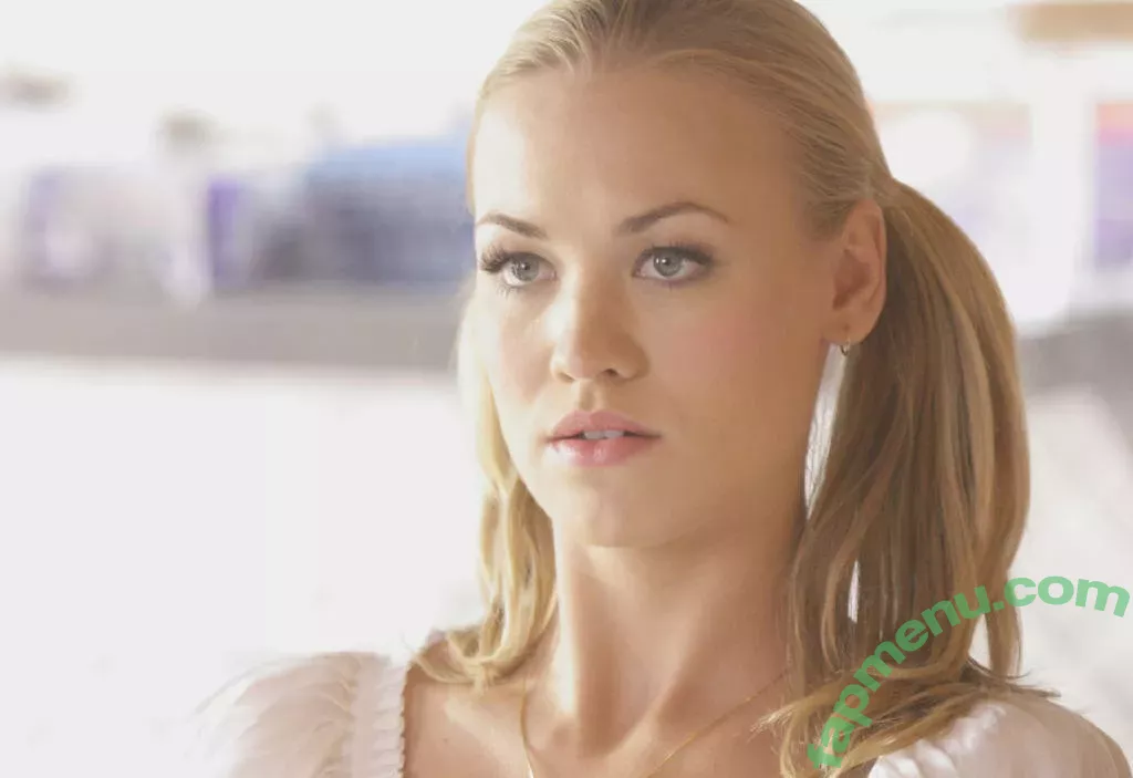 Yvonne Strahovski nude photo #0151 (y_strahovski / yvonnestrahovski)