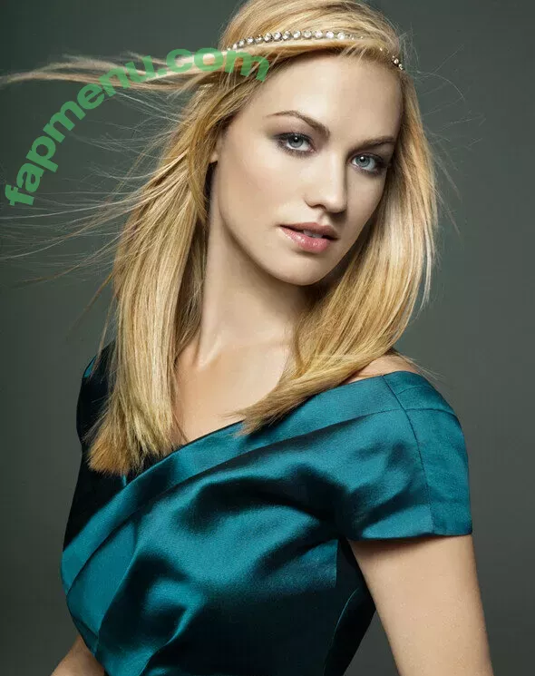 Yvonne Strahovski nude photo #0158 (y_strahovski / yvonnestrahovski)