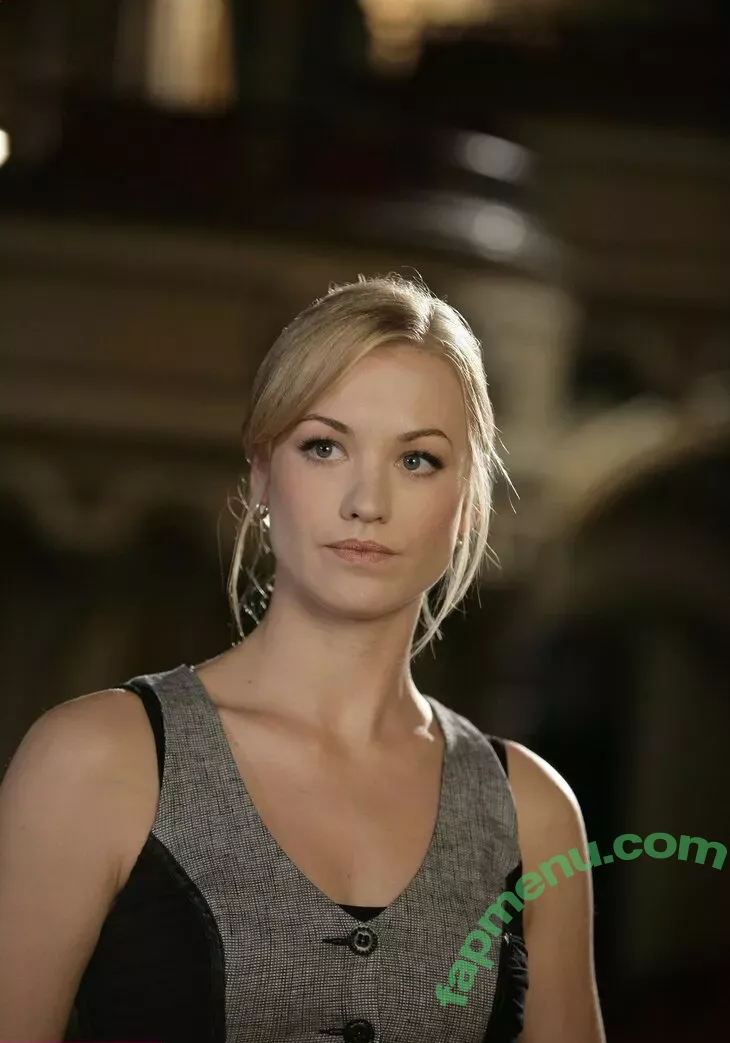 Yvonne Strahovski nude photo #0164 (y_strahovski / yvonnestrahovski)