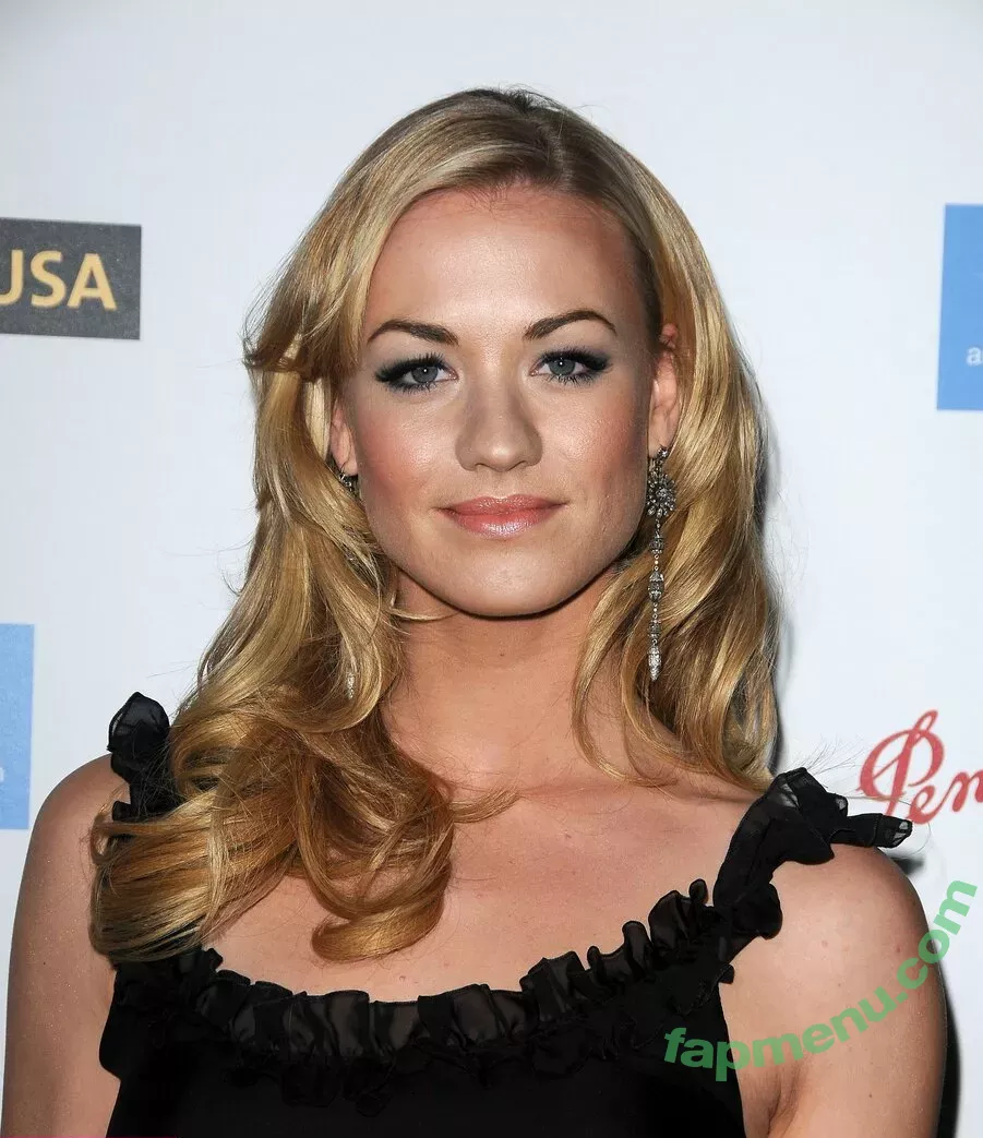 Yvonne Strahovski nude photo #0176 (y_strahovski / yvonnestrahovski)