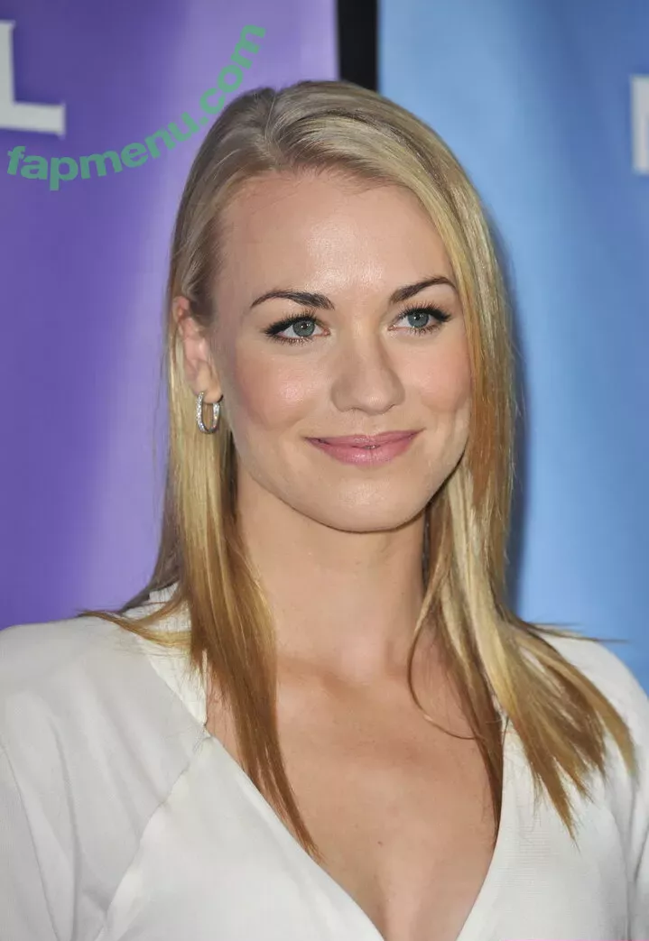 Yvonne Strahovski nude photo #0195 (y_strahovski / yvonnestrahovski)