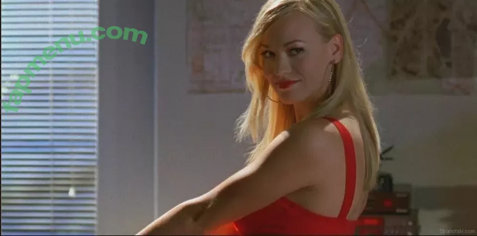 Yvonne Strahovski nude photo #0200 (y_strahovski / yvonnestrahovski)