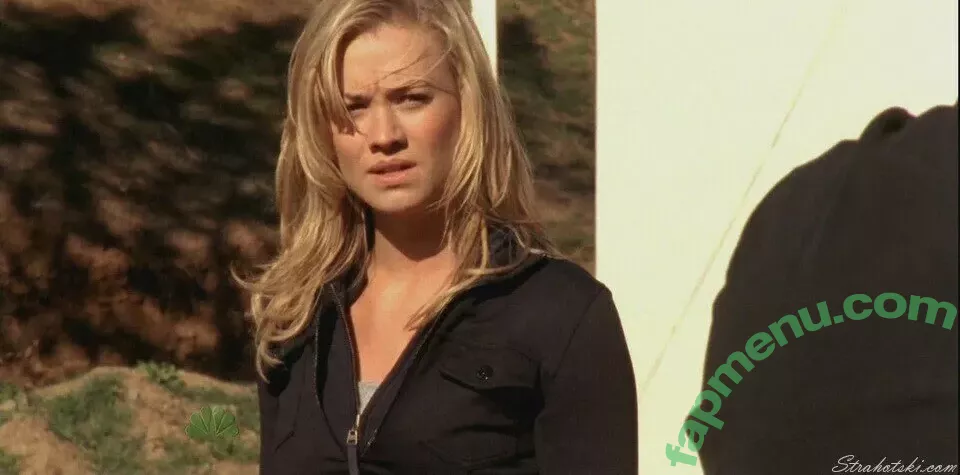 Yvonne Strahovski nude photo #0206 (y_strahovski / yvonnestrahovski)