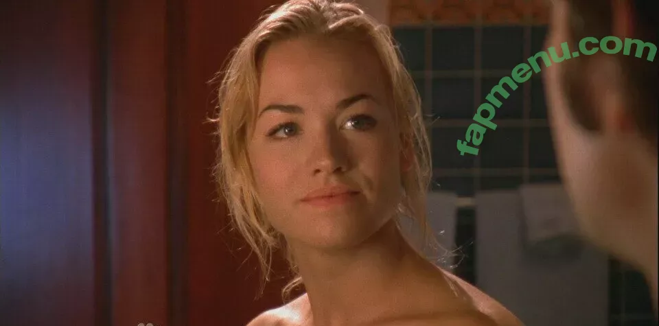 Yvonne Strahovski nude photo #0209 (y_strahovski / yvonnestrahovski)