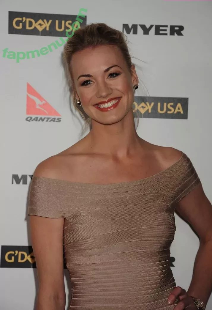 Yvonne Strahovski nude photo #0216 (y_strahovski / yvonnestrahovski)