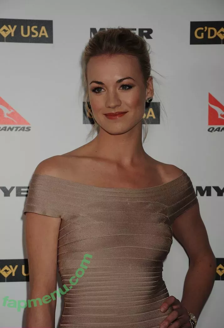 Yvonne Strahovski nude photo #0218 (y_strahovski / yvonnestrahovski)