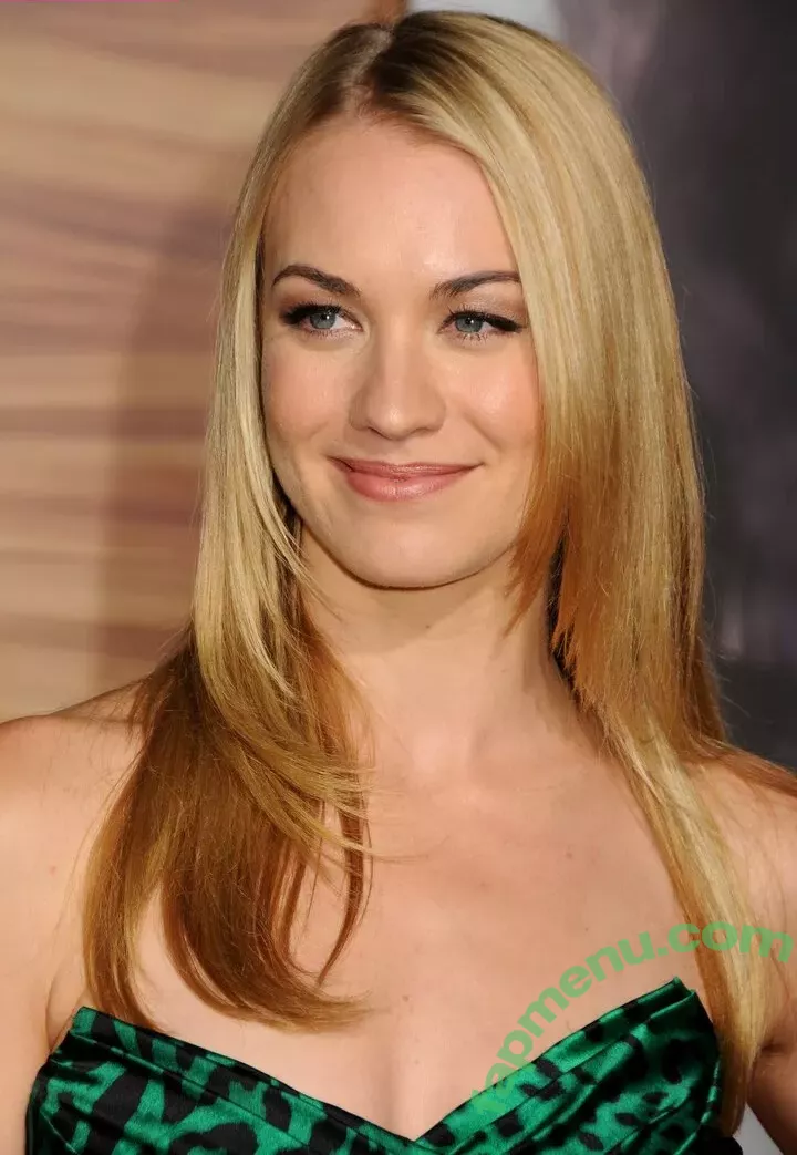 Yvonne Strahovski nude photo #0264 (y_strahovski / yvonnestrahovski)