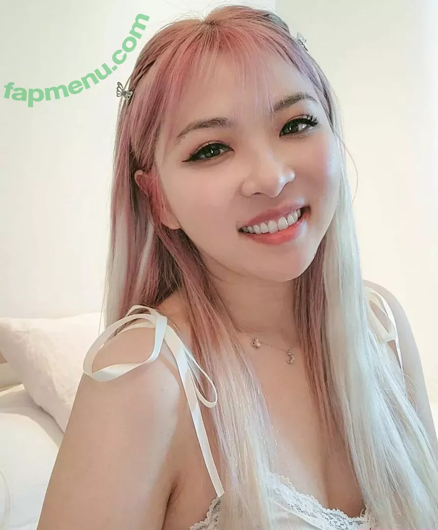 Yvonneflinetv nude photo #0004 (yvonnieng)