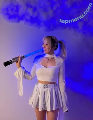 Yvonnie / yvonne817 / yvonnieng nude photo #0361