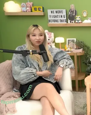 Yvonnie / yvonne817 / yvonnieng nude photo #0375