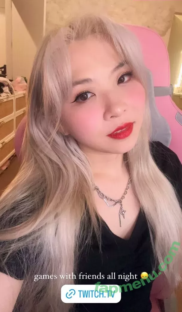 Yvonnie nude photo #0197 (yvonne817 / yvonnieng)