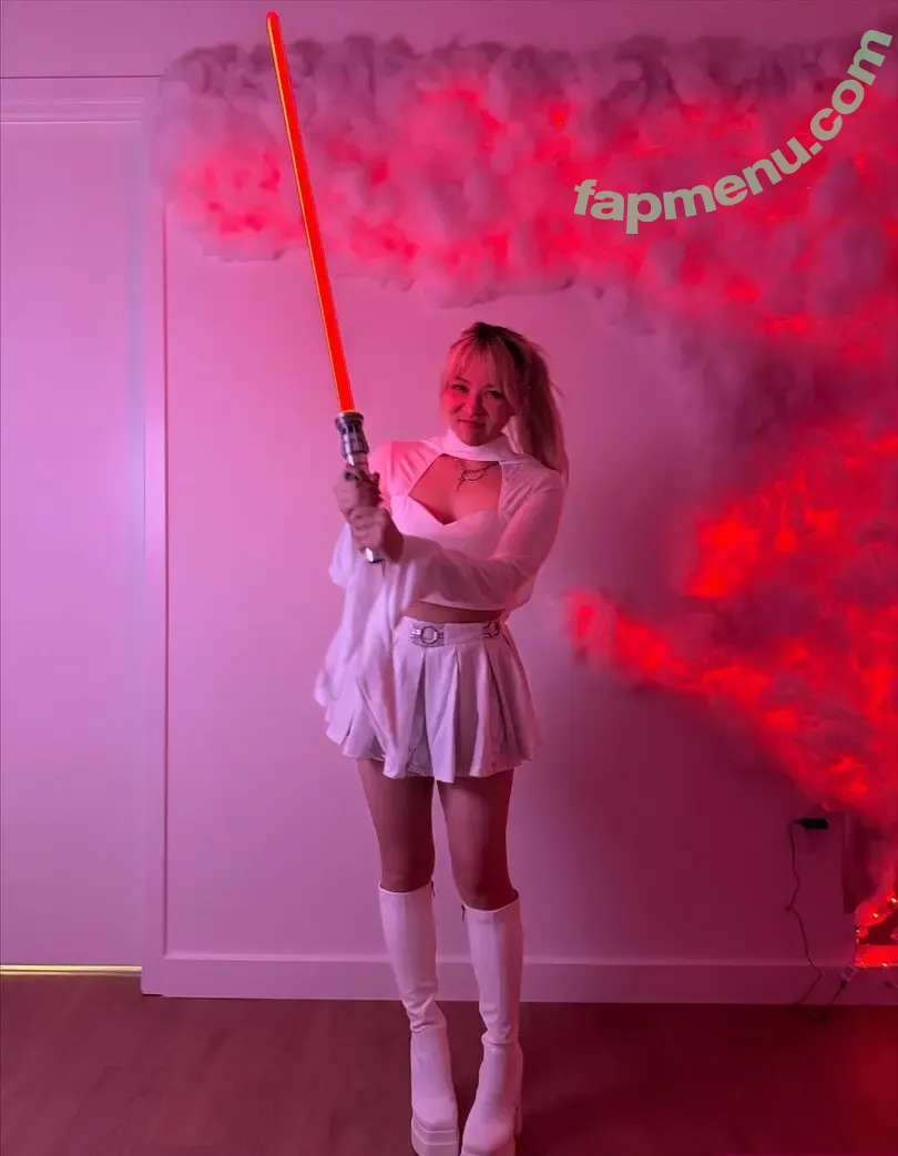 Yvonnie nude photo #0359 (yvonne817 / yvonnieng)