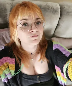  nude photo #0002