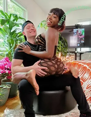 zacwildvip / thezacwild nude photo #0585