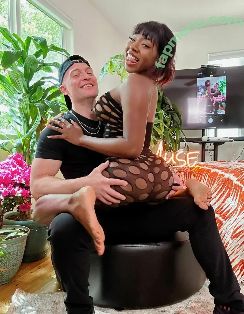 zacwildvip nude photo #0585 (thezacwild)