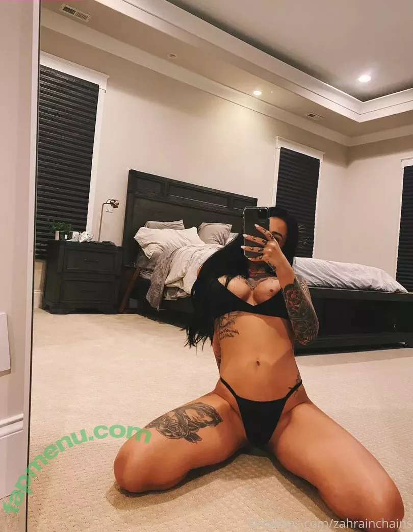 Zahrainchains nude photo #0037 (Zahra Schreiber / zahraschreiberdaily)