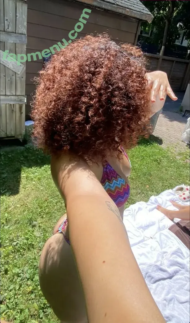 Zainaabb.ab nude photo #0091 (Zainaabb.ab)