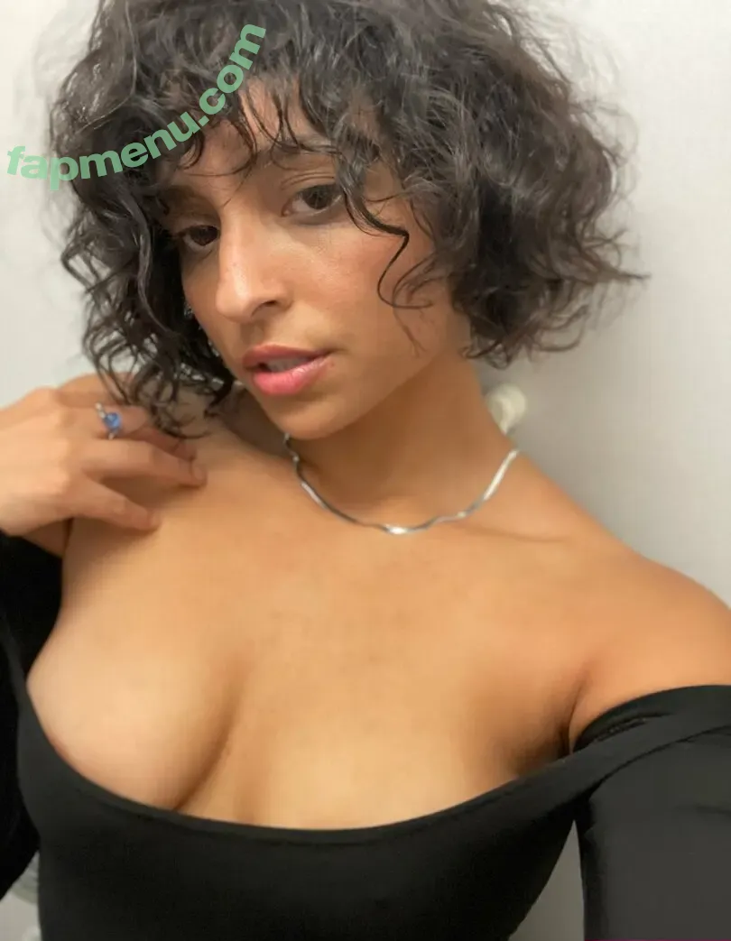 zamilua nude photo #0022 (zamedyzamzam)