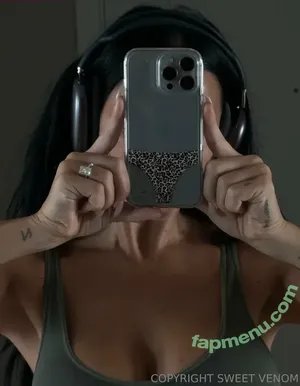 zancsblackbook / zancswrld nude photo #0020