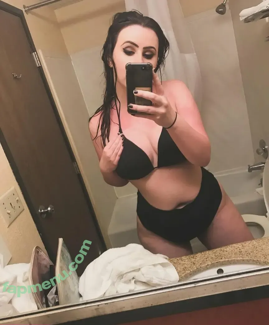 Zara nude photo #0012 (_ummzara / zaraa)
