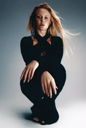 Zara Larsson / zaralarsson nude photo #0423