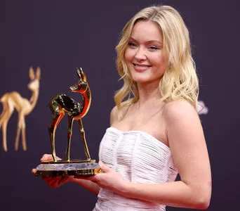 Zara Larsson / zaralarsson nude photo #0469