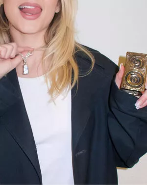 Zara Larsson / zaralarsson nude photo #0548