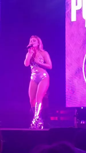 Zara Larsson / zaralarsson nude photo #0594