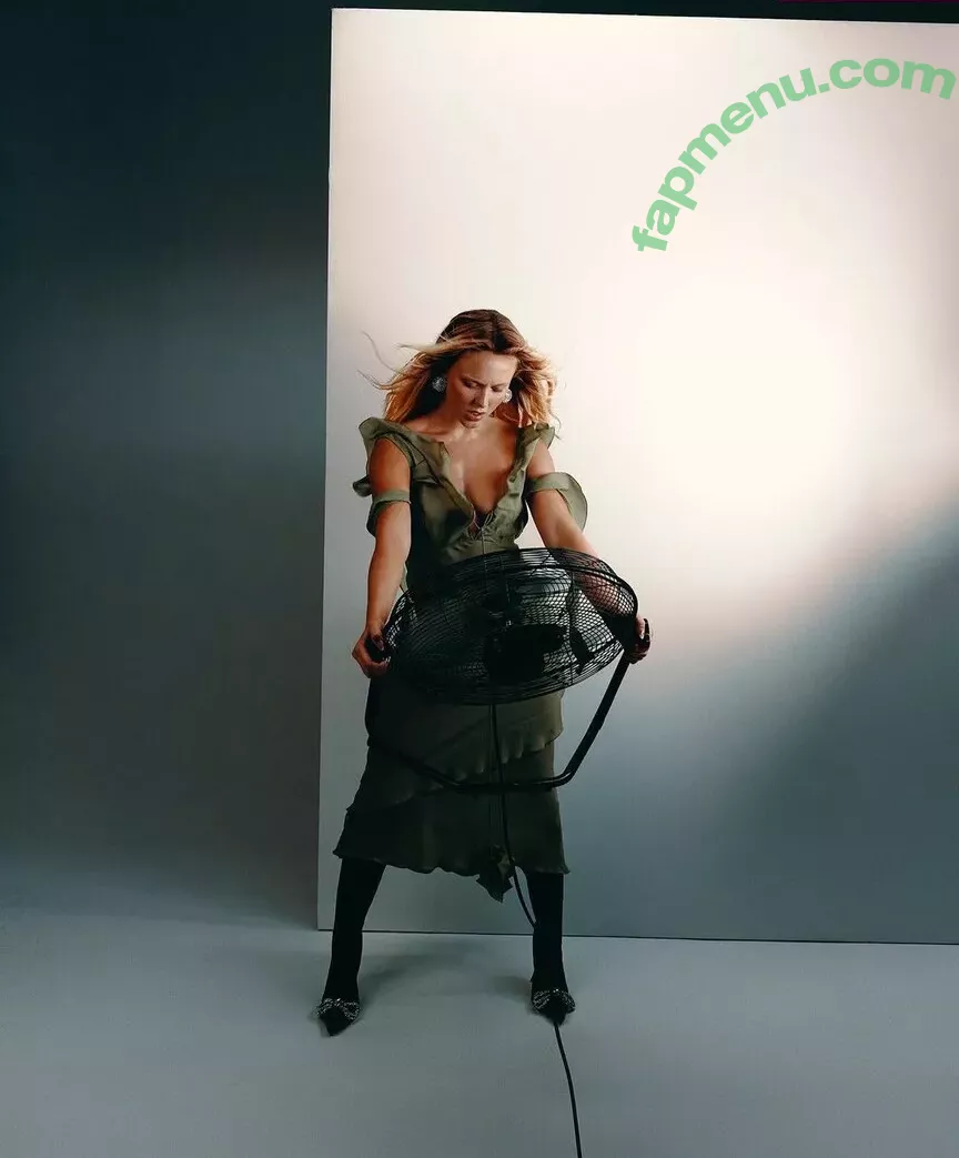 Zara Larsson nude photo #0419 (zaralarsson)