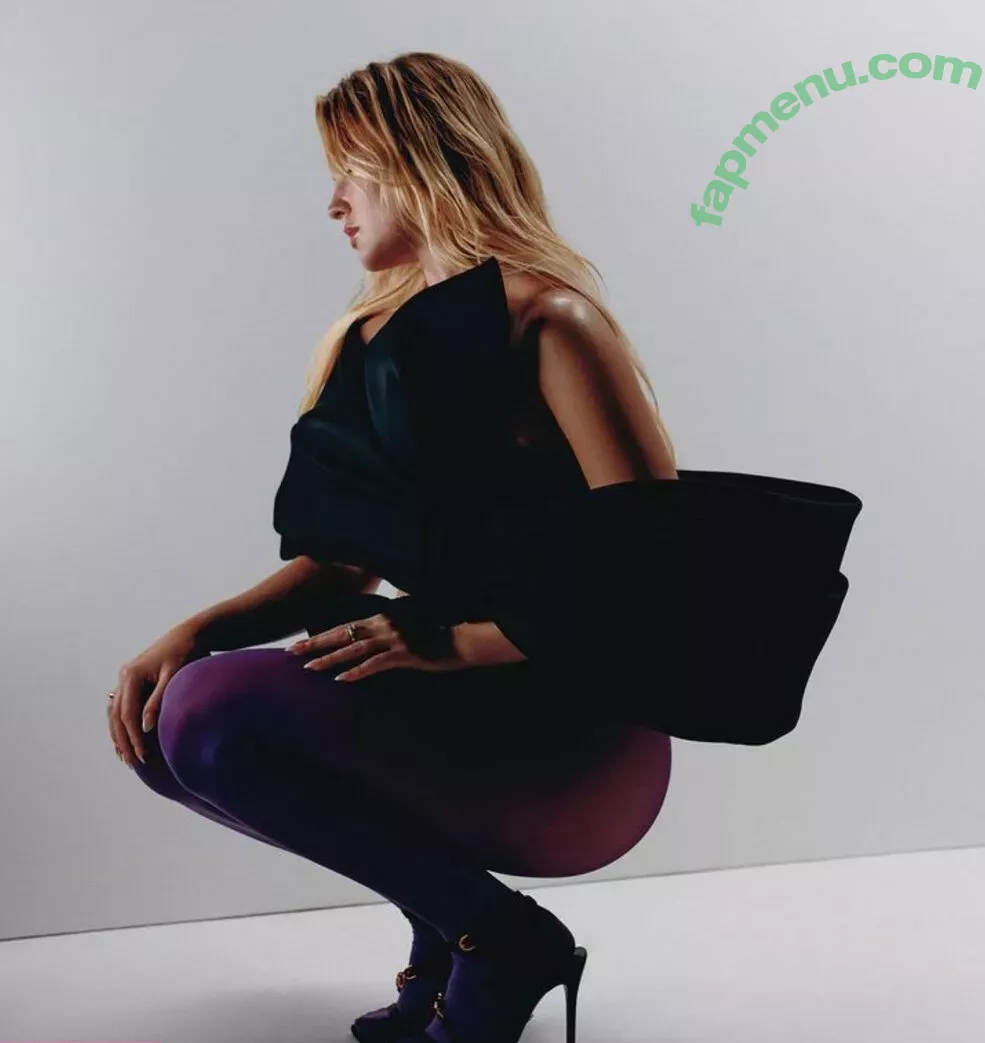 Zara Larsson nude photo #0433 (zaralarsson)