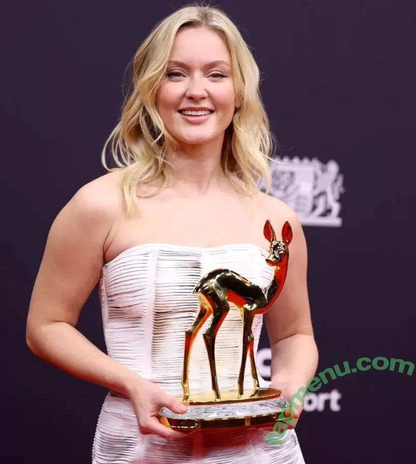 Zara Larsson nude photo #0468 (zaralarsson)