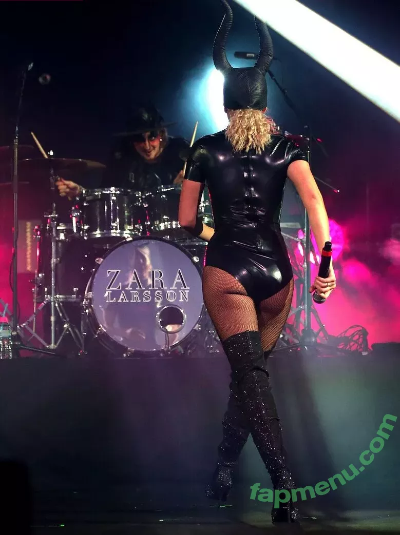 Zara Larsson nude photo #0511 (zaralarsson)