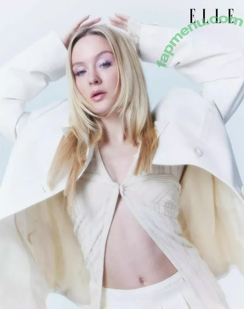 Zara Larsson nude photo #0627 (zaralarsson)