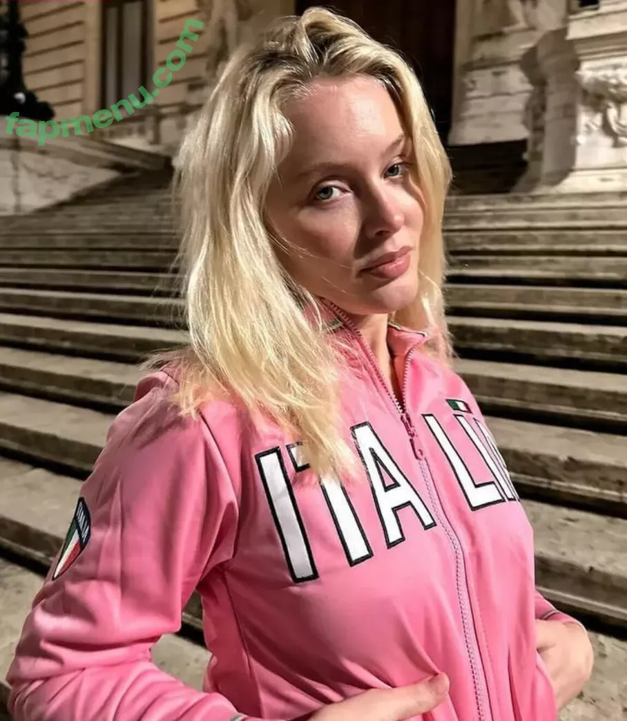 Zara Larsson nude photo #0677 (zaralarsson)